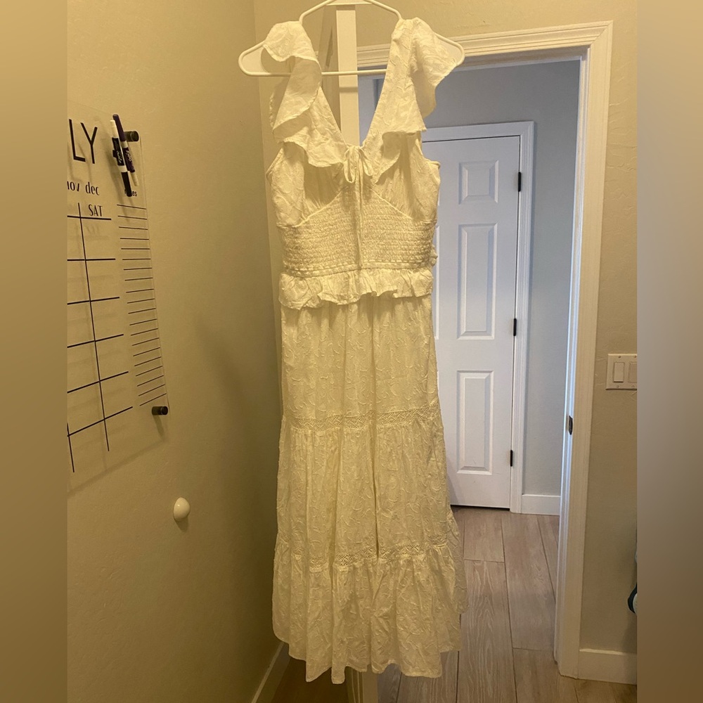 NWT Band of the Free Boho maxi dress White Medium $108 Sleeveless V-Neck Lined